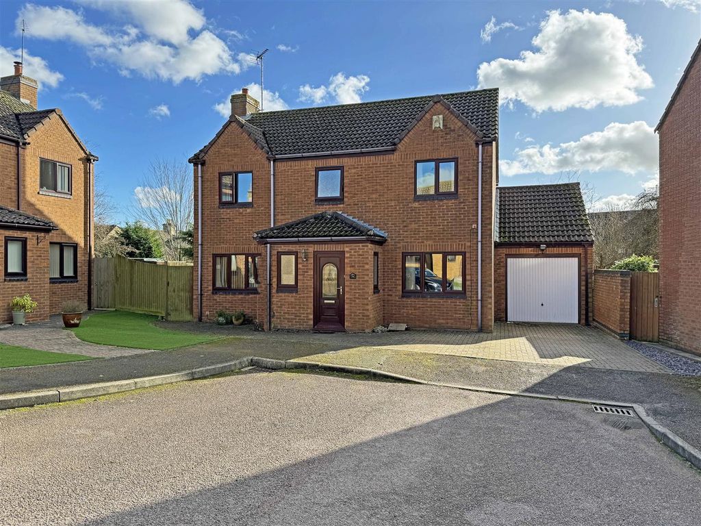 4 bed detached house for sale in Ermine Rise, Great Casterton, Stamford PE9, £399,950
