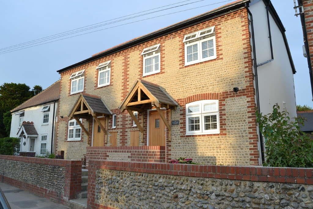 3 bed terraced house to rent in Felpham Road, Bognor Regis, West Sussex PO22, £1,400 pcm