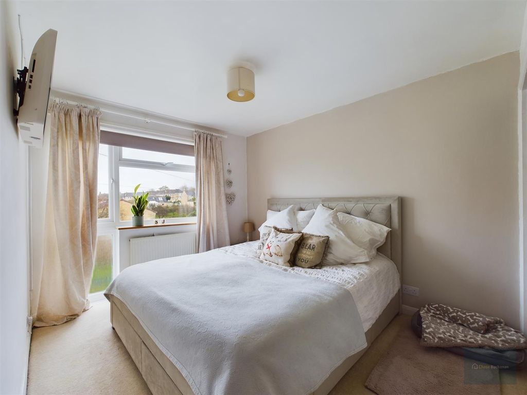 3 bed property for sale in Marsden Road, Bath BA2, £325,000