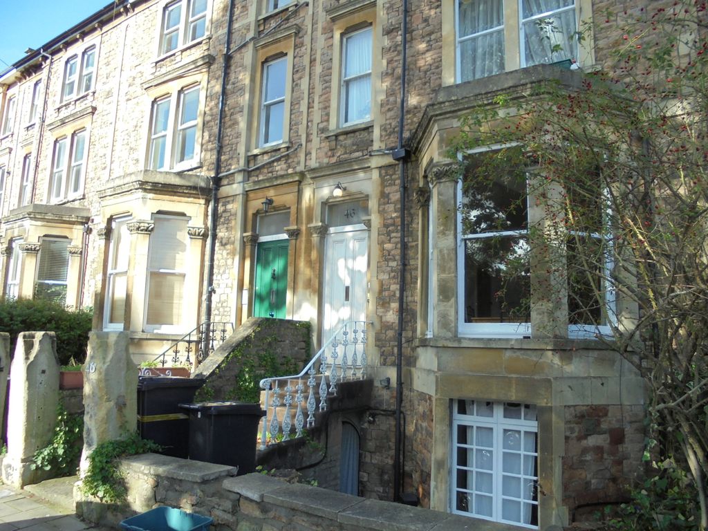 1 bed flat to rent in Alma Vale Road, Clifton, Bristol BS8, £1,000 pcm