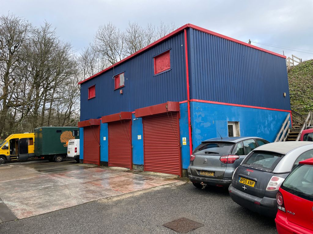 Light industrial to let in Queensway, Hayle TR27, £15,864 pa