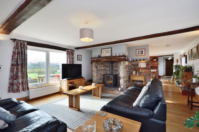 6 bed detached house for sale in Aulden, Herefordshire HR6, £875,000