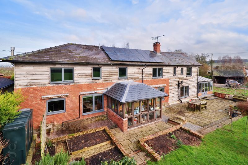 6 bed detached house for sale in Aulden, Herefordshire HR6, £875,000