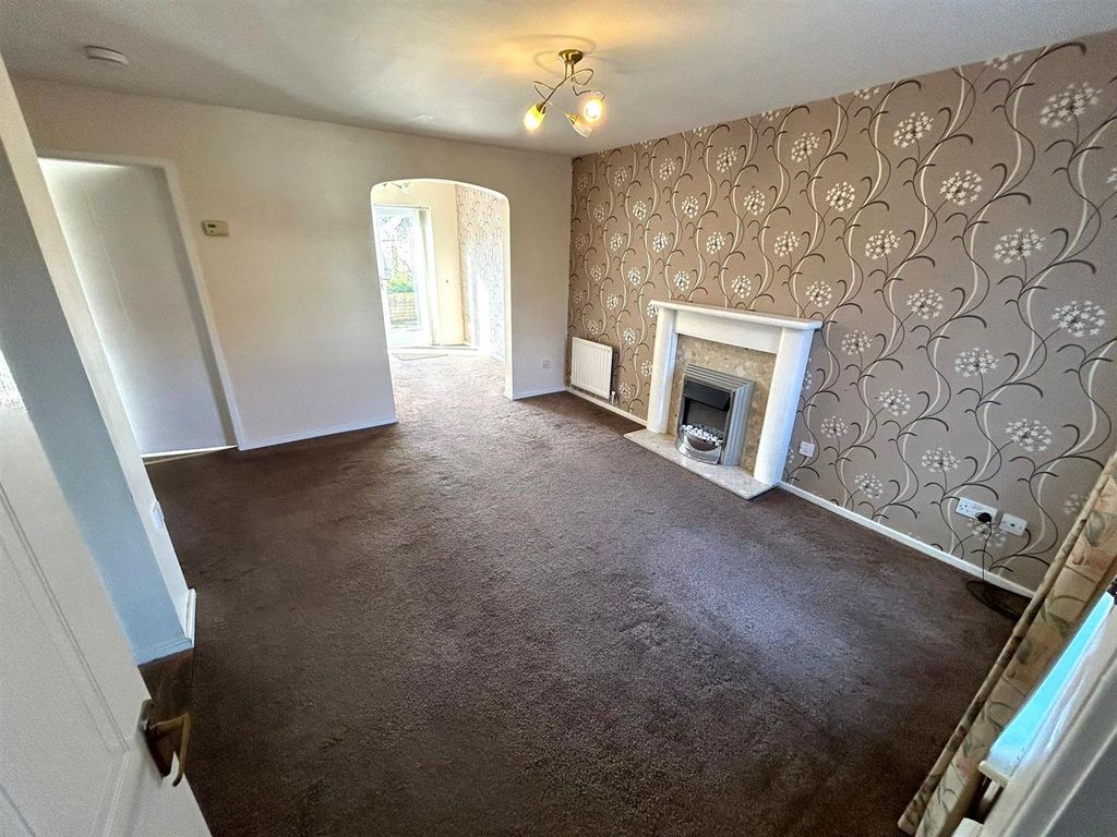3 bed detached house to rent in Holburn Park, Stockton-On-Tees TS19, £875 pcm