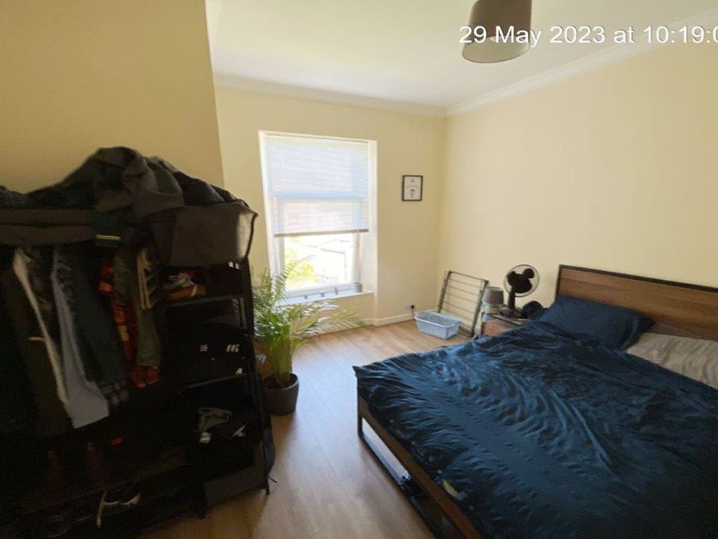 1 bed flat for sale in 4E, Hamilton Road, Bellshill ML41Aq ML4, £55,000