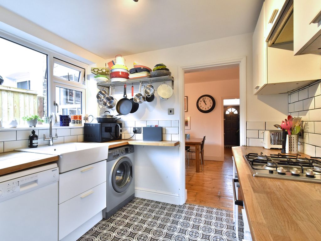 2 bed terraced house for sale in Liddon Road, Bromley BR1, £475,000