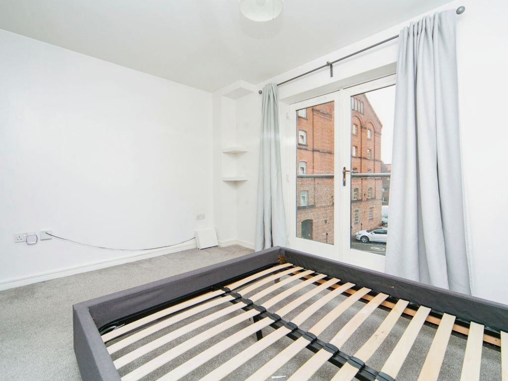 2 bed flat for sale in Steam Mill Street, Chester, Cheshire CH3, £90,000