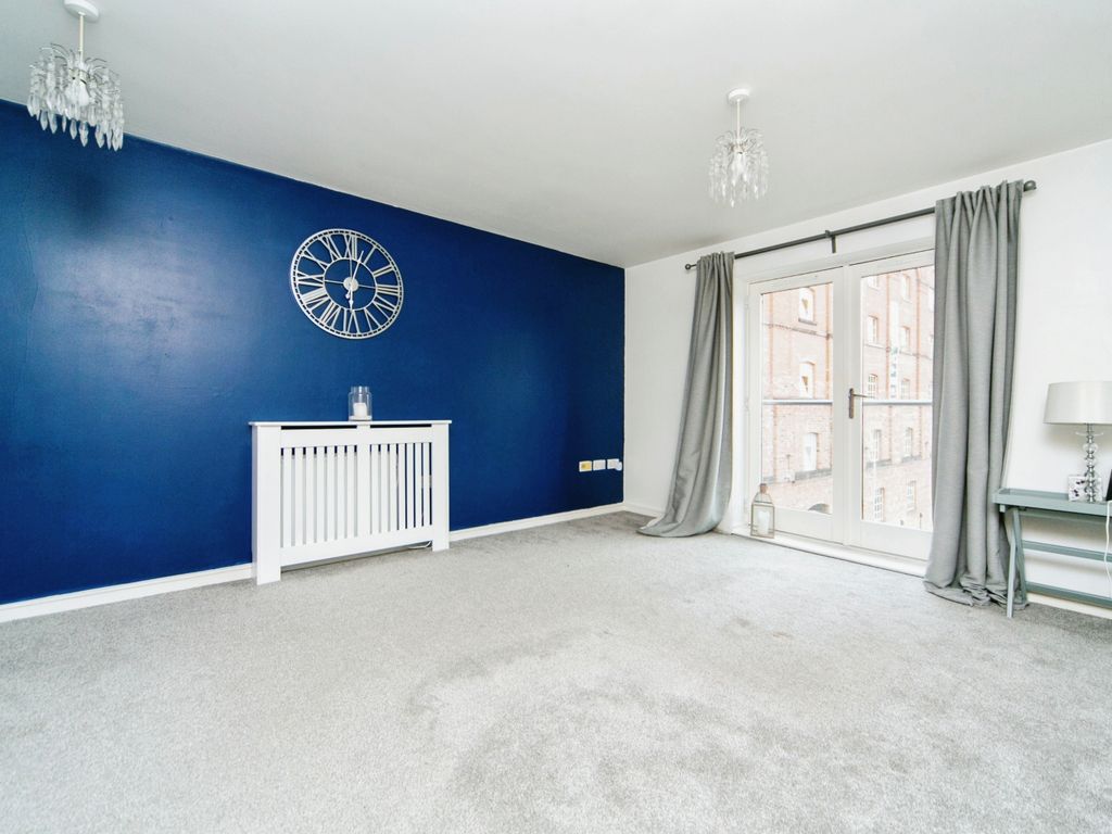 2 bed flat for sale in Steam Mill Street, Chester, Cheshire CH3, £90,000