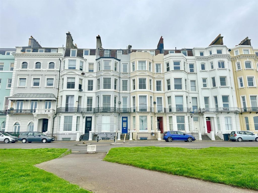 2 bed flat for sale in Marina, St. Leonards-On-Sea TN38, £295,000