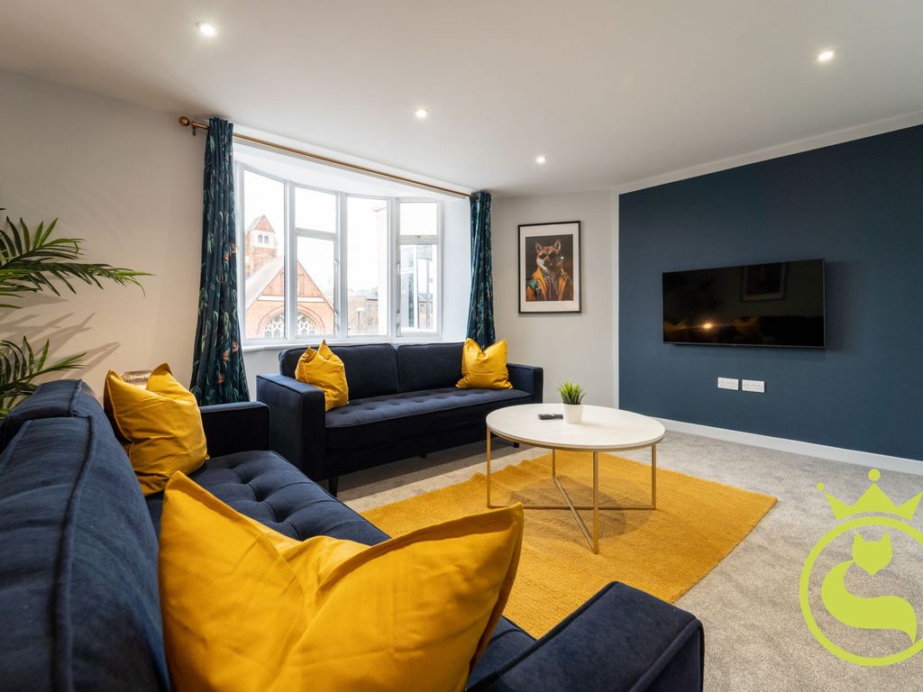 3 bed flat for sale in Westbourne Close, Westbourne, Bournemouth BH4, £325,000