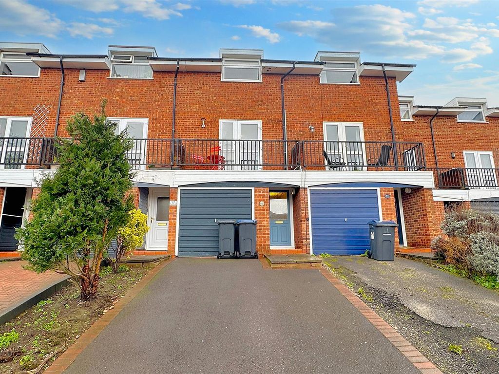 3 bed mews for sale in Kingfisher Way, Bournville, Birmingham B30, £275,000