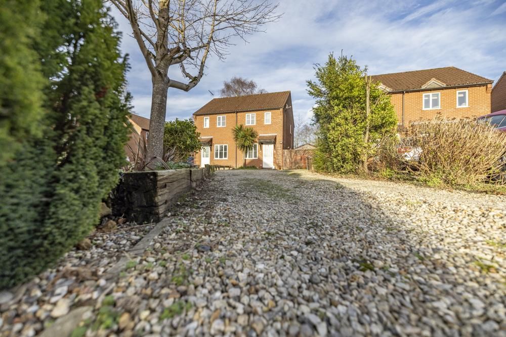 2 bed property for sale in Burton Drive, Rackheath, Norwich NR13, £250,000