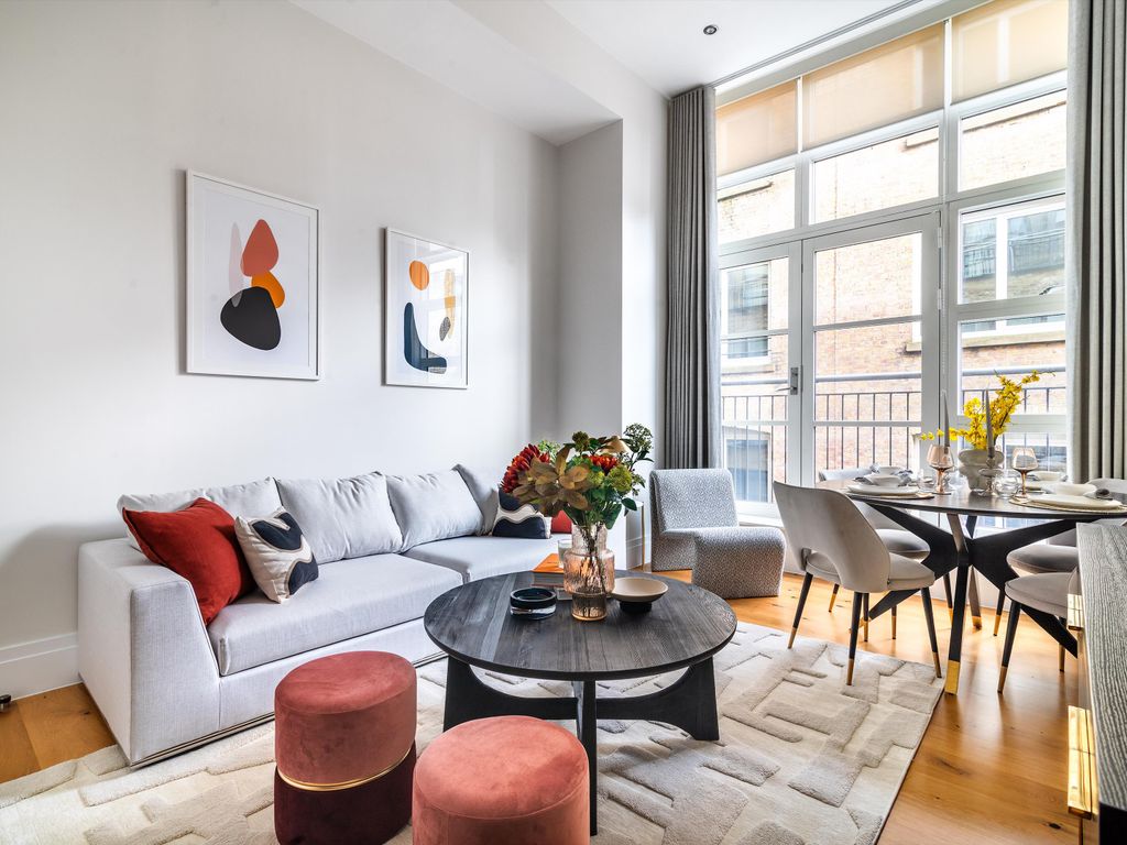 1 bed flat for sale in Stukeley Street, Covent Garden, London WC2B, £950,000