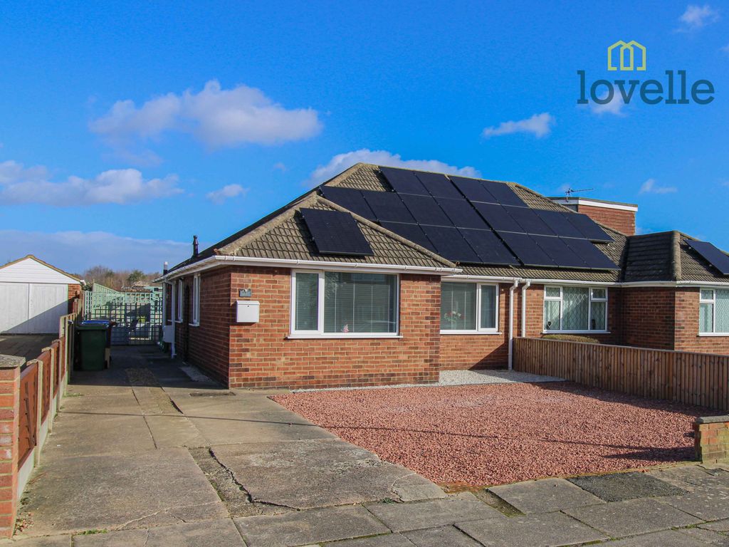3 bed semi-detached bungalow for sale in Kensington Place, Scartho, Grimsby DN33, £219,950