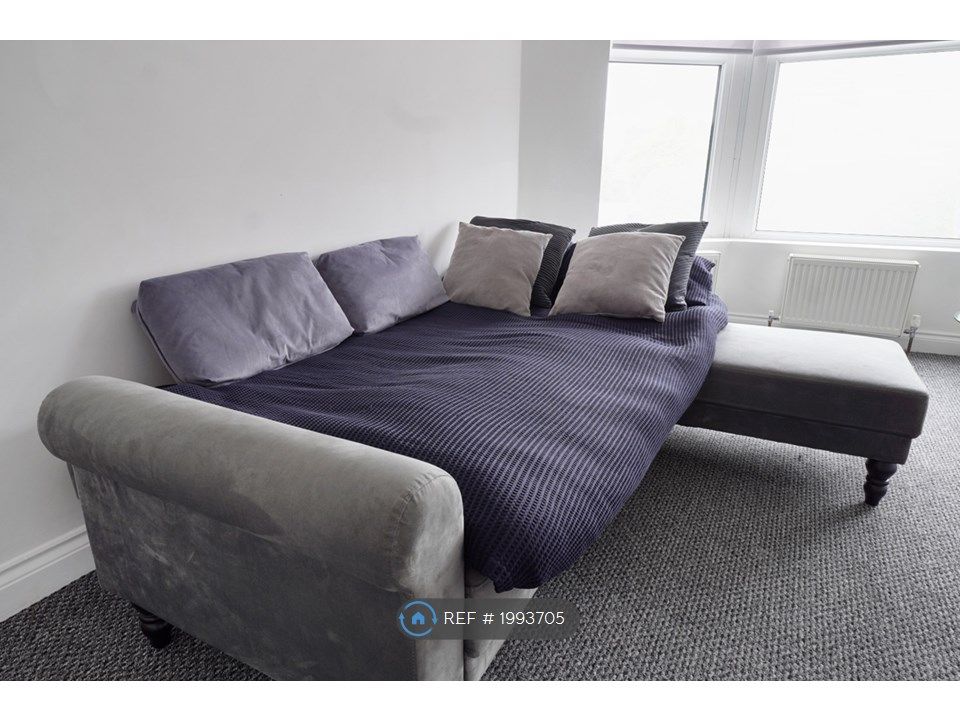 1 bed flat to rent in Arnside Crescent, Morecambe LA4, £730 pcm