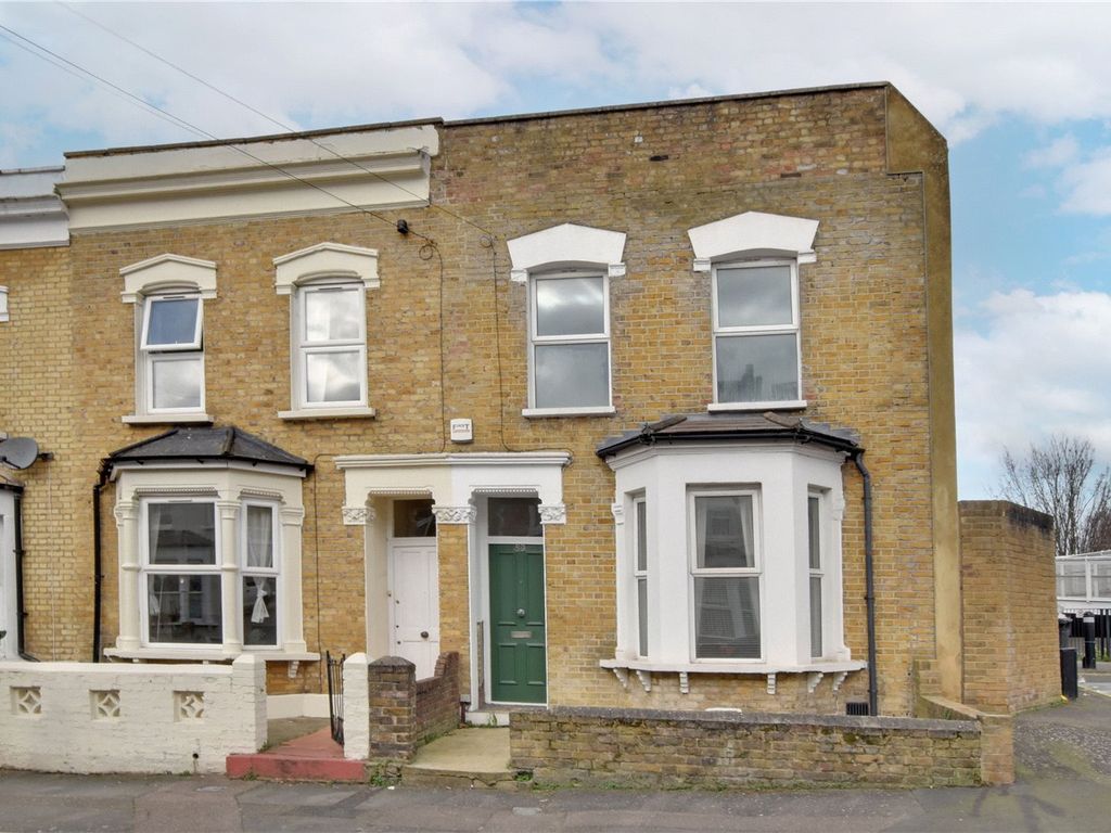 3 bed end terrace house for sale in Elverson Road, Deptford, London SE8, £750,000