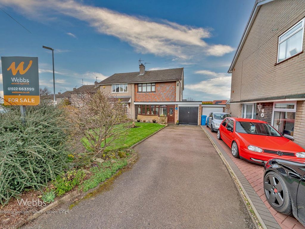 3 bed semi-detached house for sale in Forrest Avenue, Essington, Wolverhampton WV11, £260,000