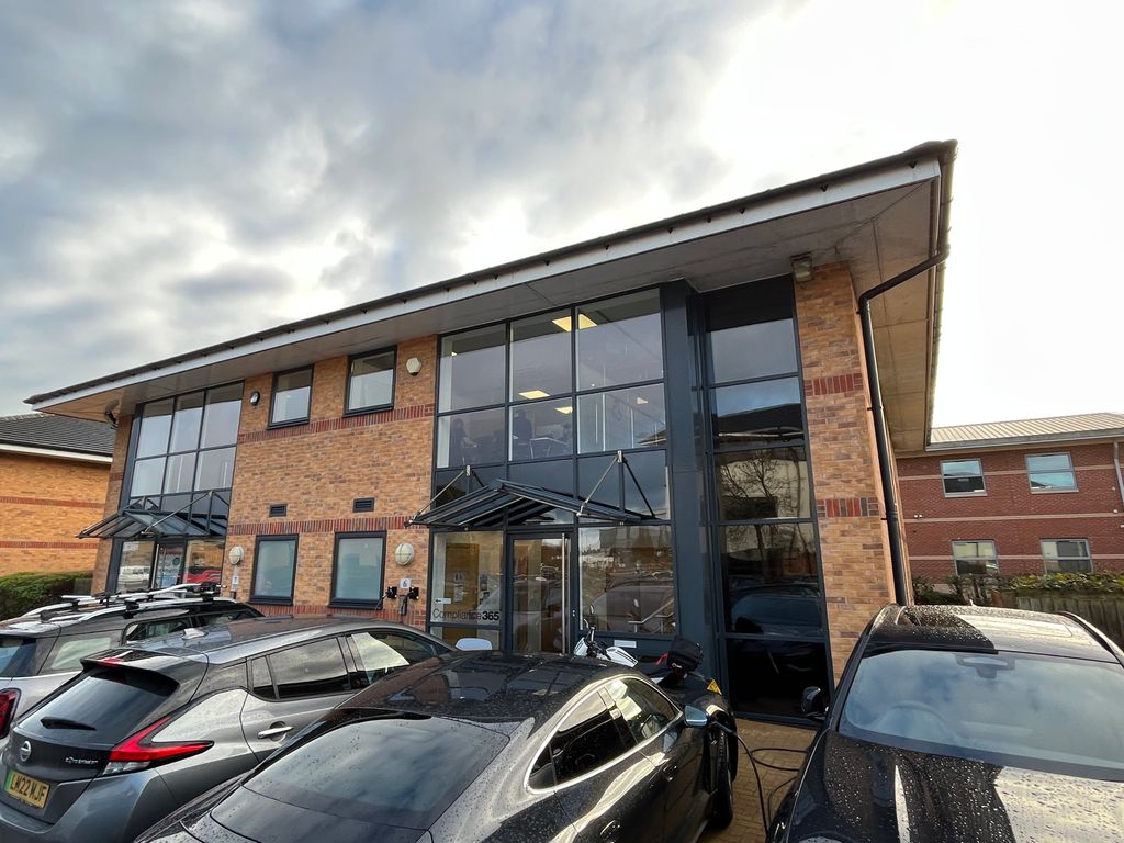 Office to let in Unit 6, Mariner Court, Calder Park, Wakefield WF4, £36,000 pa