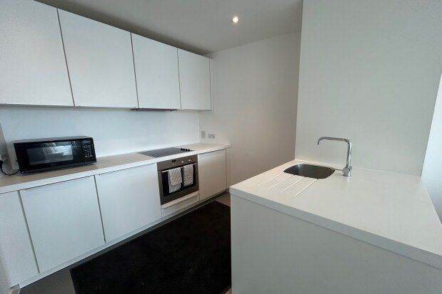 1 bed flat to rent in New Street, Birmingham B2, £1,375 pcm
