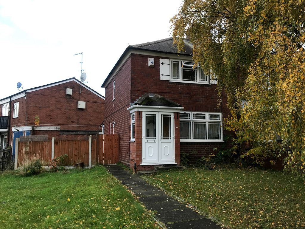 3 bed semi-detached house to rent in Marsh Lane, West Bromwich B71, £1,025 pcm