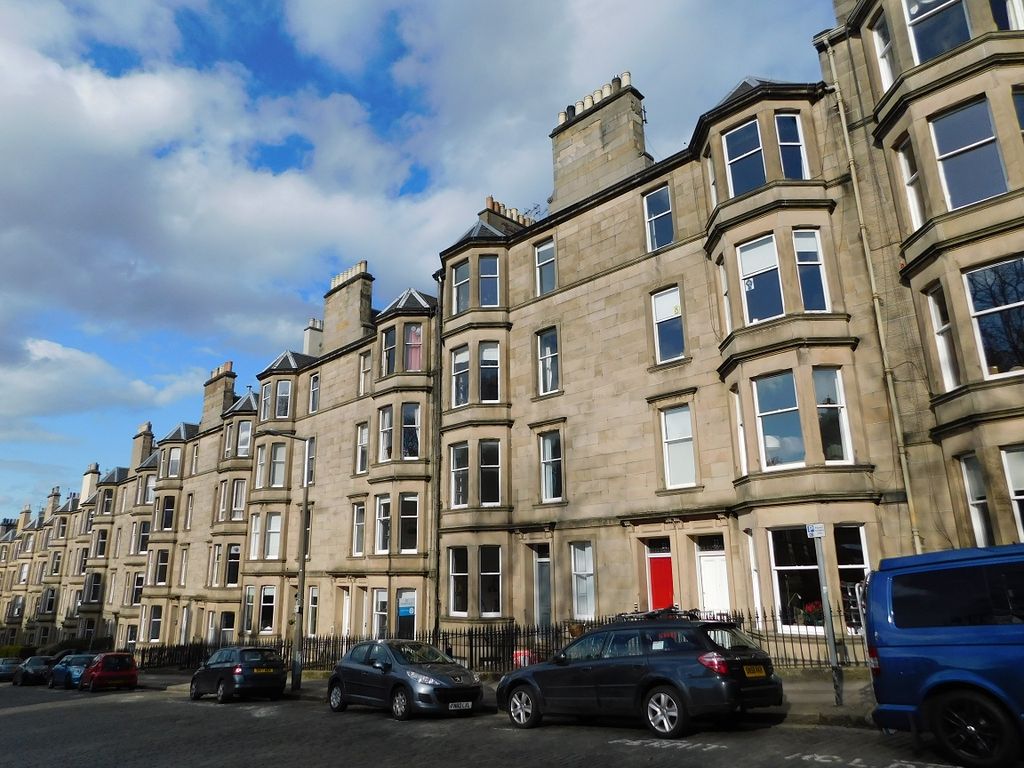 2 bed flat to rent in 81, Comely Bank Avenue, Edinburgh EH4, £1,600 pcm