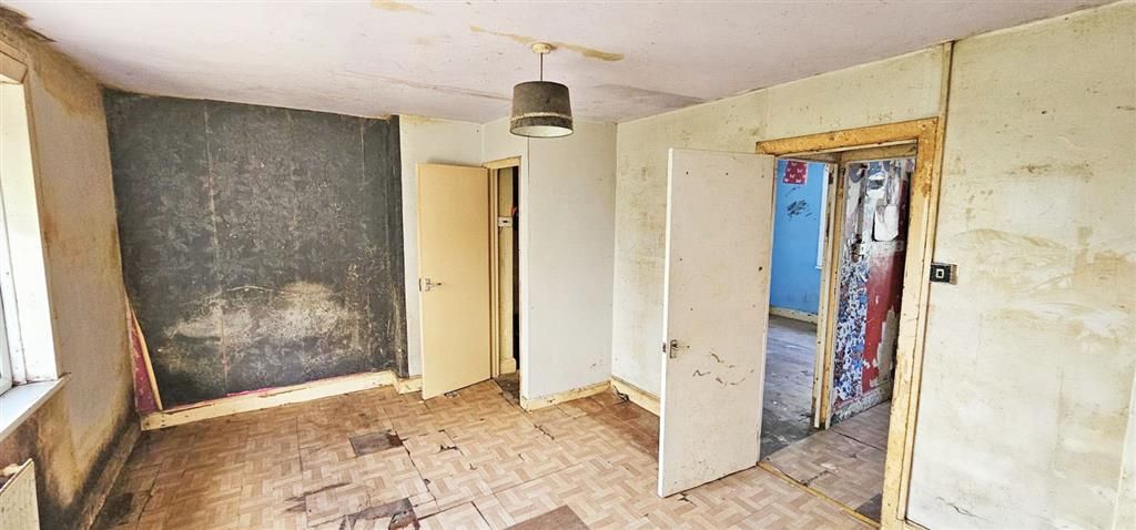 3 bed semi-detached house for sale in West Bourton Road, Bourton, Gillingham SP8, £120,000