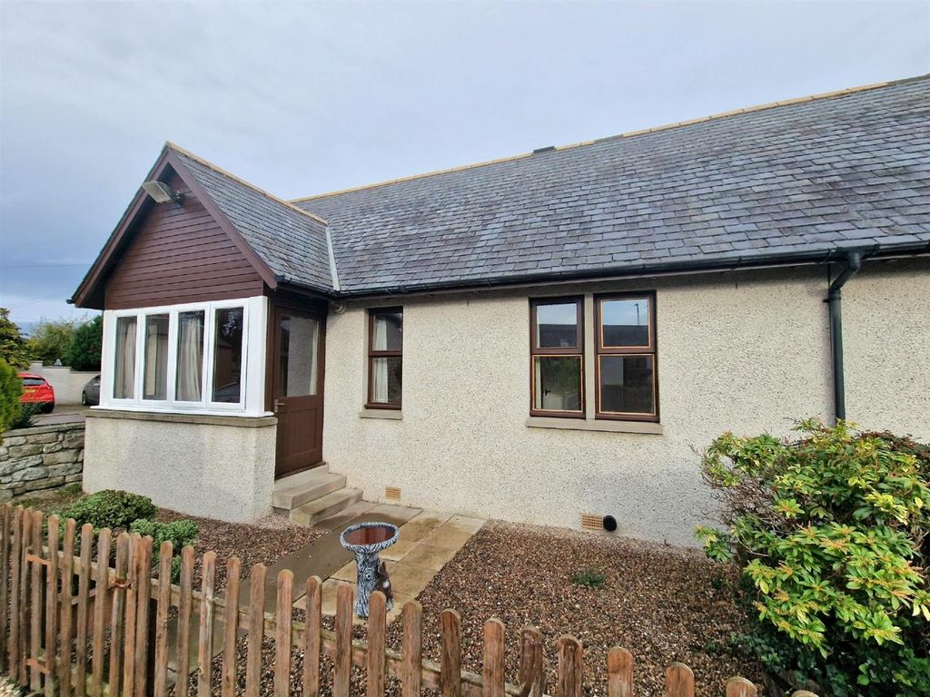 1 bed semi-detached bungalow for sale in Elgin Road, Lossiemouth IV31, £125,000