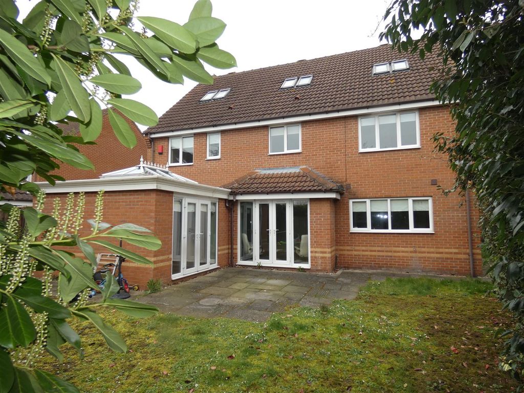 5 bed detached house to rent in Myrtle Way, Brough HU15, £1,675 pcm