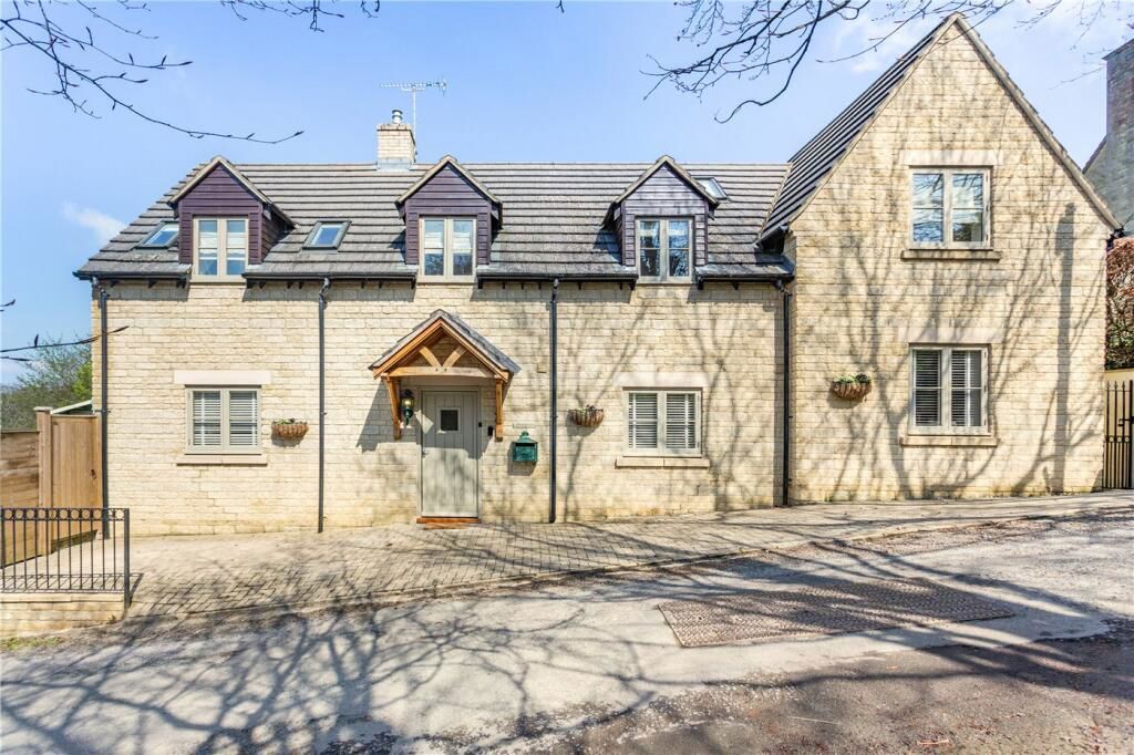 4 bed detached house for sale in Stockwell Lane, Cleeve Hill, Cheltenham GL52, £570,000