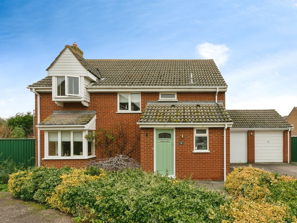 4 bed detached house for sale in Crowhill, Godmanchester, Huntingdon PE29, £475,000