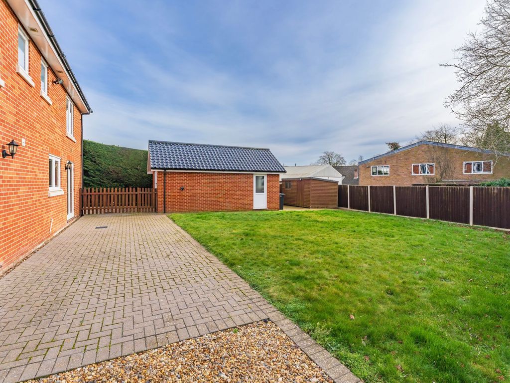 4 bed detached house for sale in The Street, Hempnall, Norwich NR15, £600,000