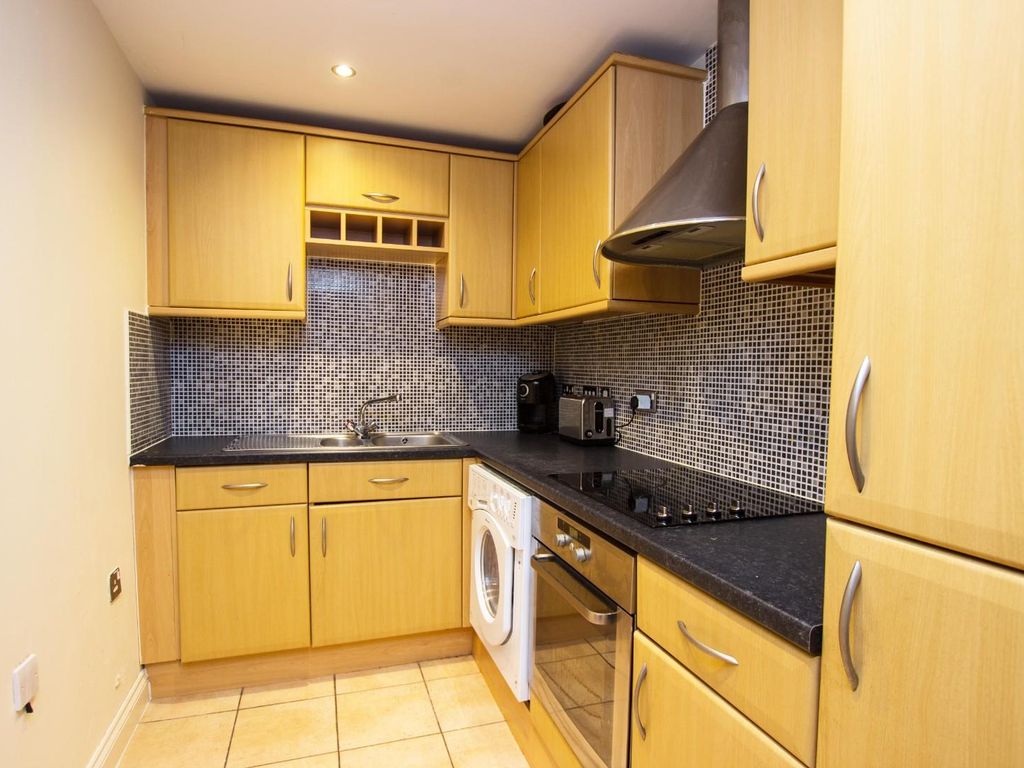 1 bed flat for sale in Kirkhill Grange, Westhoughton, Bolton BL5, £95,000