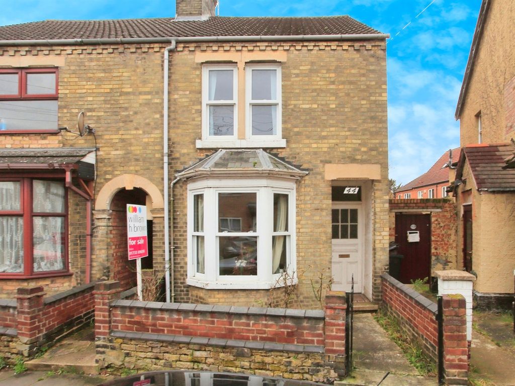 3 bed semi-detached house for sale in Palmerston Road, Peterborough PE2, £160,000