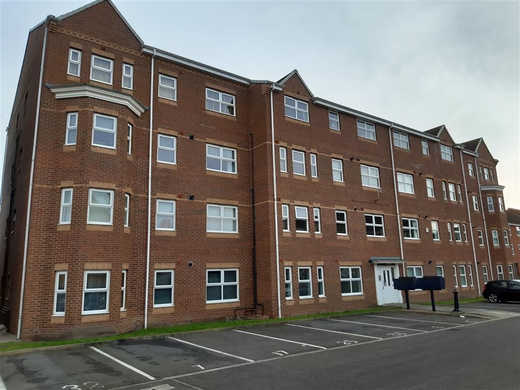 2 bed flat for sale in Lingwood Court, Thornaby, Stockton-On-Tees TS17, £58,000