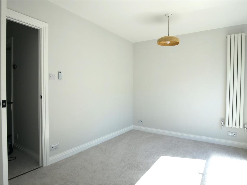 2 bed end terrace house to rent in Holloway, Bath BA2, £1,825 pcm