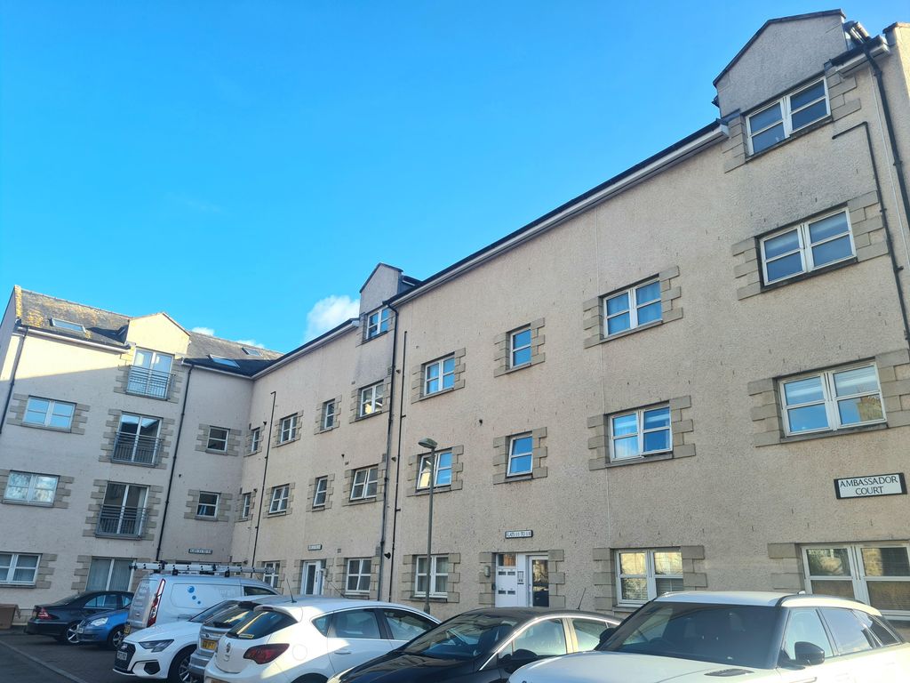 2 bed flat to rent in Ambassador Court, Musselburgh EH21, £1,100 pcm