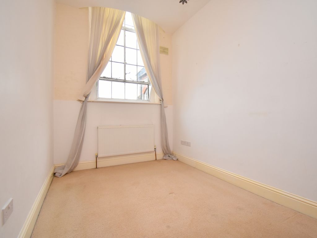 1 bed flat for sale in Rose Lane, Biggleswade SG18, £200,000