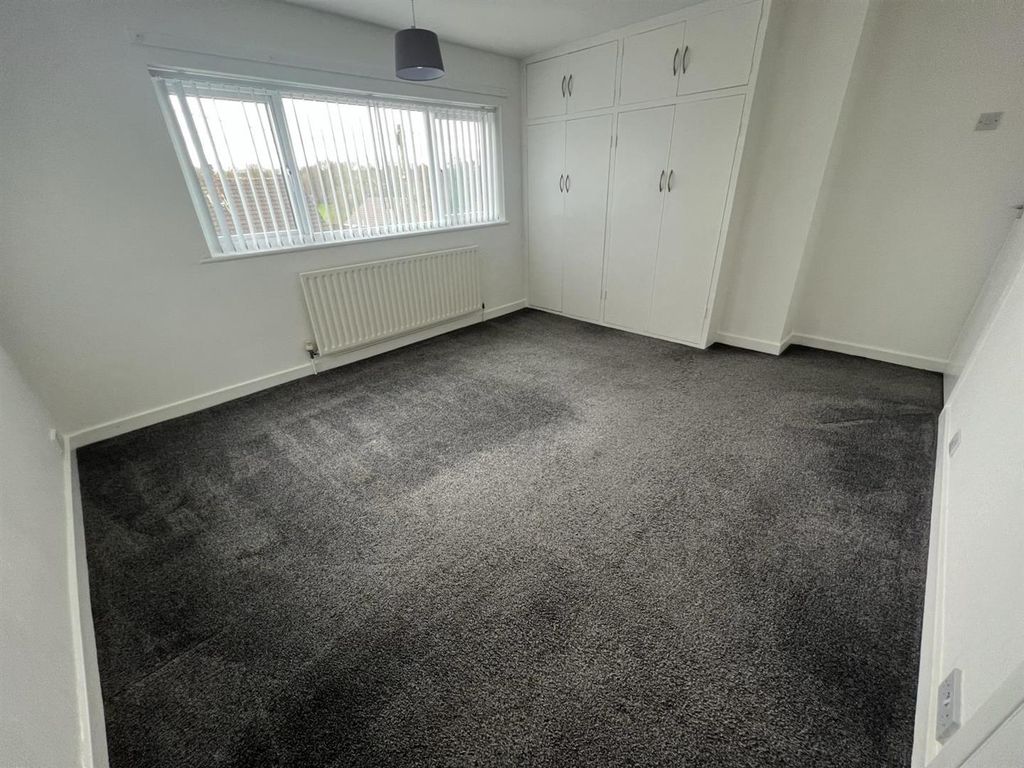 2 bed semi-detached house to rent in Sherington Avenue, Allesley Park, Coventry CV5, £850 pcm