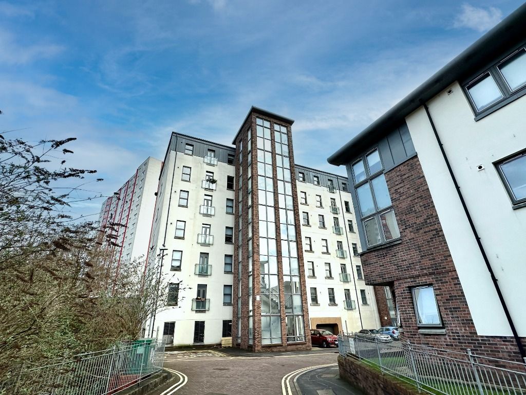 2 bed flat to rent in Duke Wynd, Dennistoun, Glasgow G4, £895 pcm