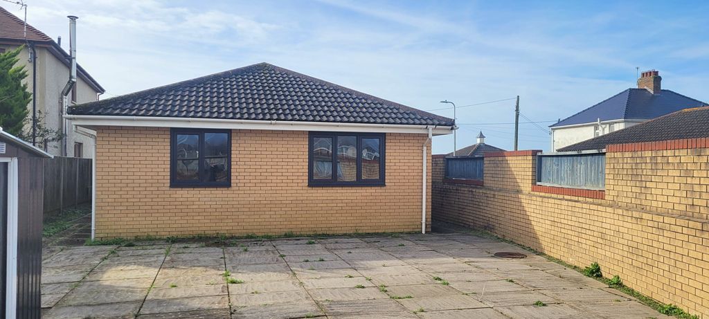 3 bed detached bungalow for sale in Cae Ganol, Nottage, Porthcawl CF36, £450,000