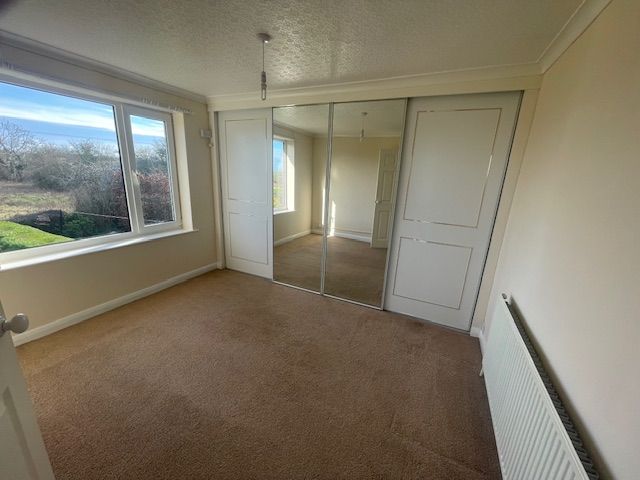 3 bed semi-detached house to rent in Hollys House Road, Ravenfield, Rotherham S65, £1,200 pcm