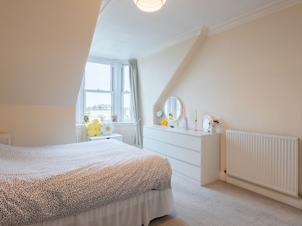 3 bed maisonette for sale in High Street, Arbroath DD11, £115,000