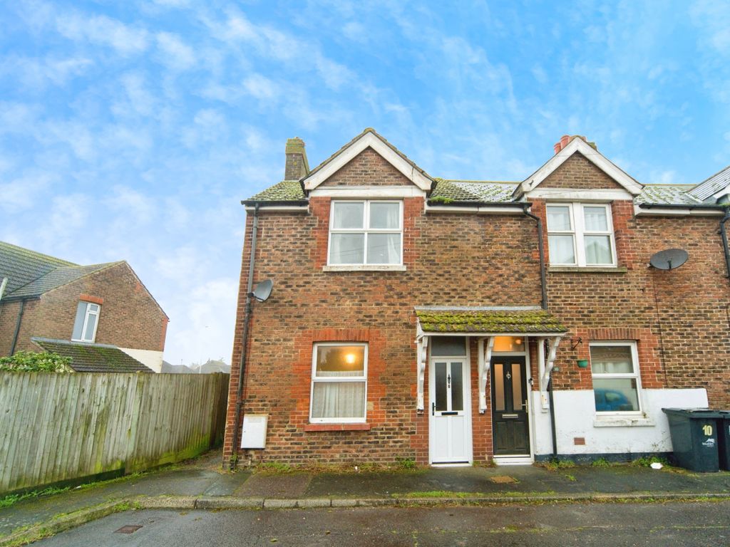 2 bed end terrace house for sale in New Road, Polegate, East Sussex BN26, £210,000