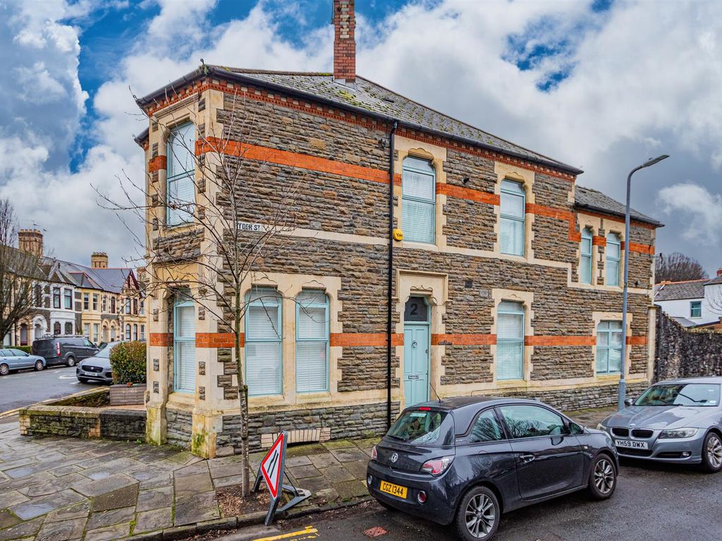 4 bed end terrace house for sale in Hamilton Street, Pontcanna, Cardiff CF11, £625,000