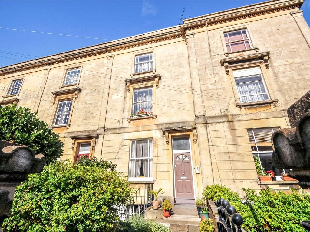 1 bed flat for sale in Clevedon Terrace, Cotham, Bristol BS6, £265,000