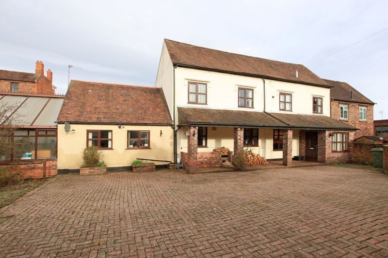 3 bed cottage for sale in Carvers Road, Broseley TF12, £400,000