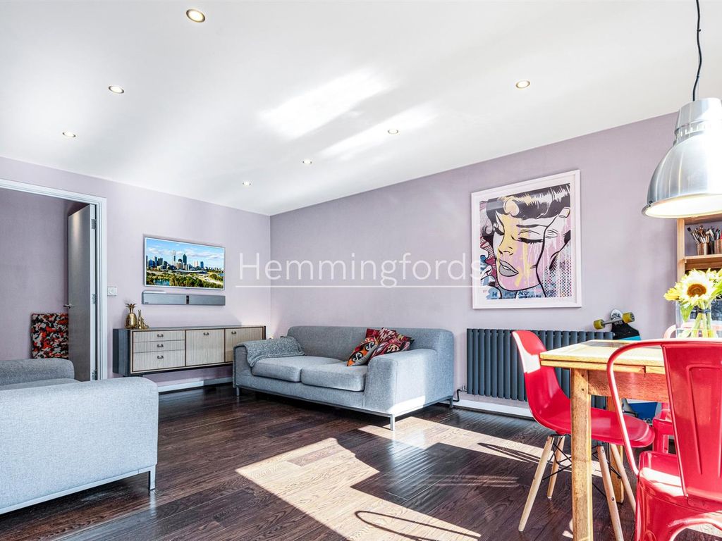 1 bed flat for sale in Dame Street, Angel N1, £595,000