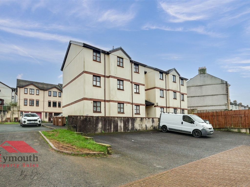 2 bed flat for sale in Freemantle Gardens, Plymouth PL2, £115,000