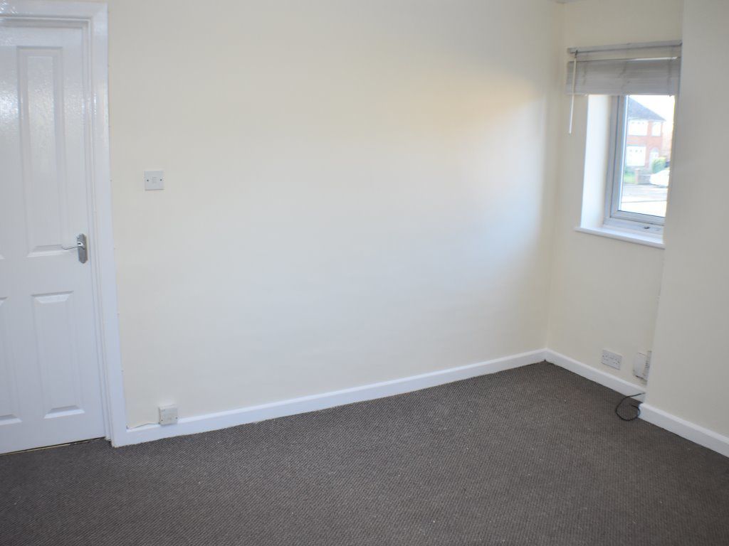 1 bed flat to rent in Lincoln Road, Peterborough, Cambs PE4, £725 pcm