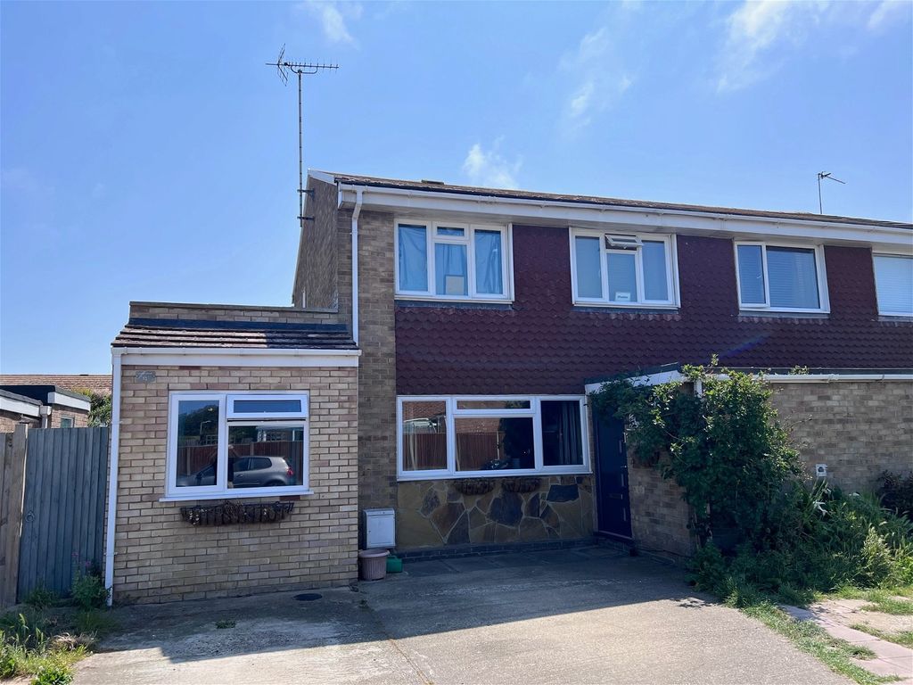 4 bed semi-detached house for sale in Eastchurch Road, Cliftonville, Margate CT9, £389,995